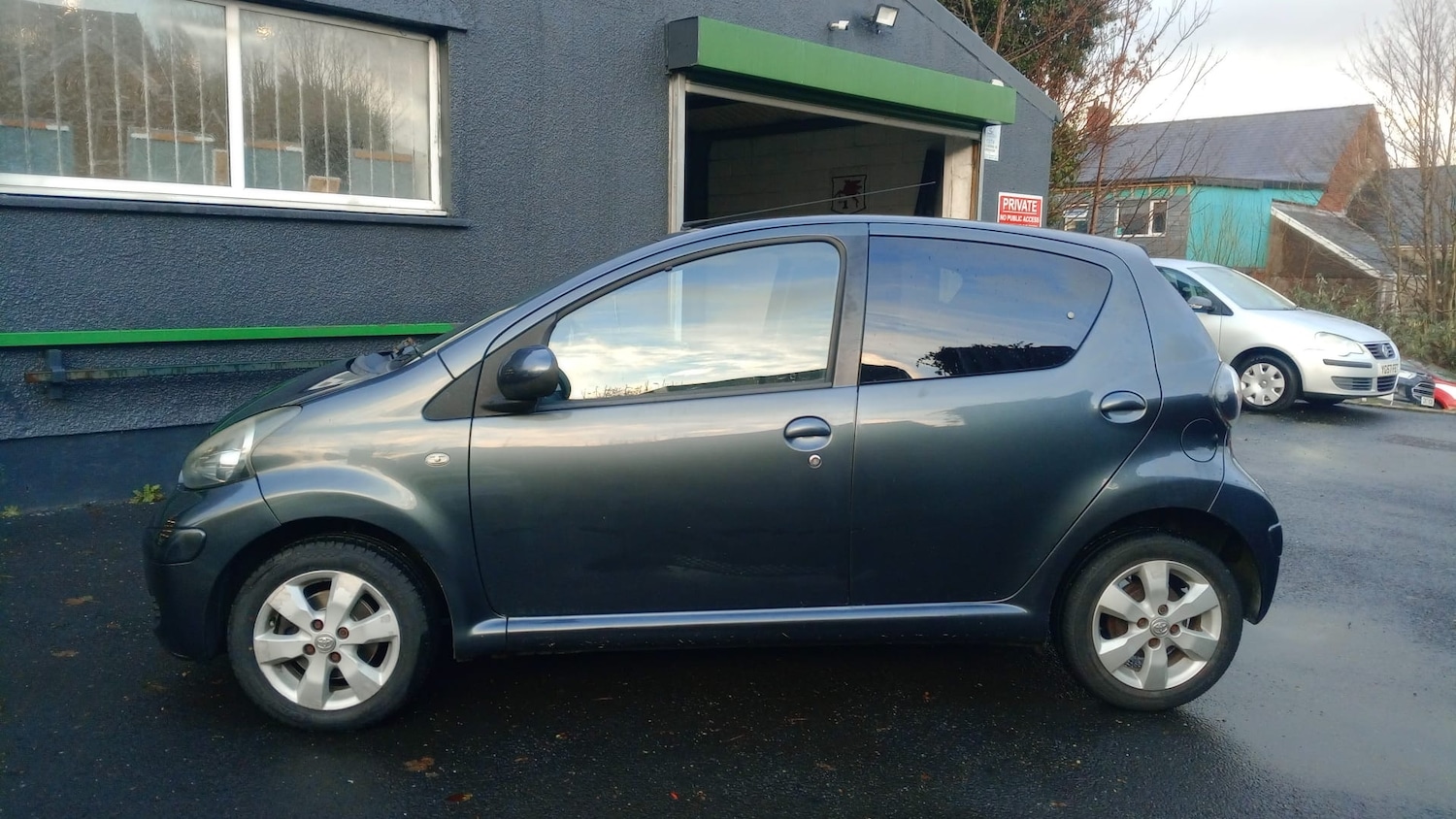 Used Toyota AYGO 2011 for sale - 77159041: Photo 6
