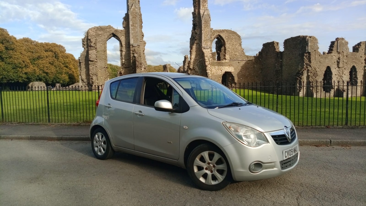 Used Vauxhall Agila 2009 for sale - 76140956: Photo 1