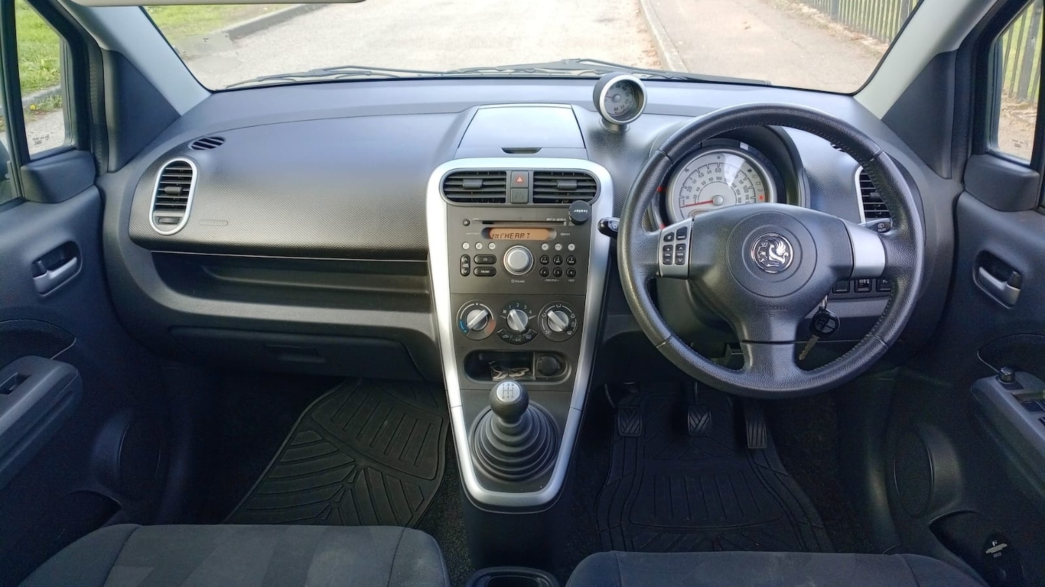 Used Vauxhall Agila 2009 for sale - 76140956: Photo 10