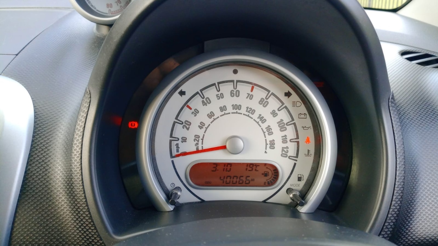 Used Vauxhall Agila 2009 for sale - 76140956: Photo 9