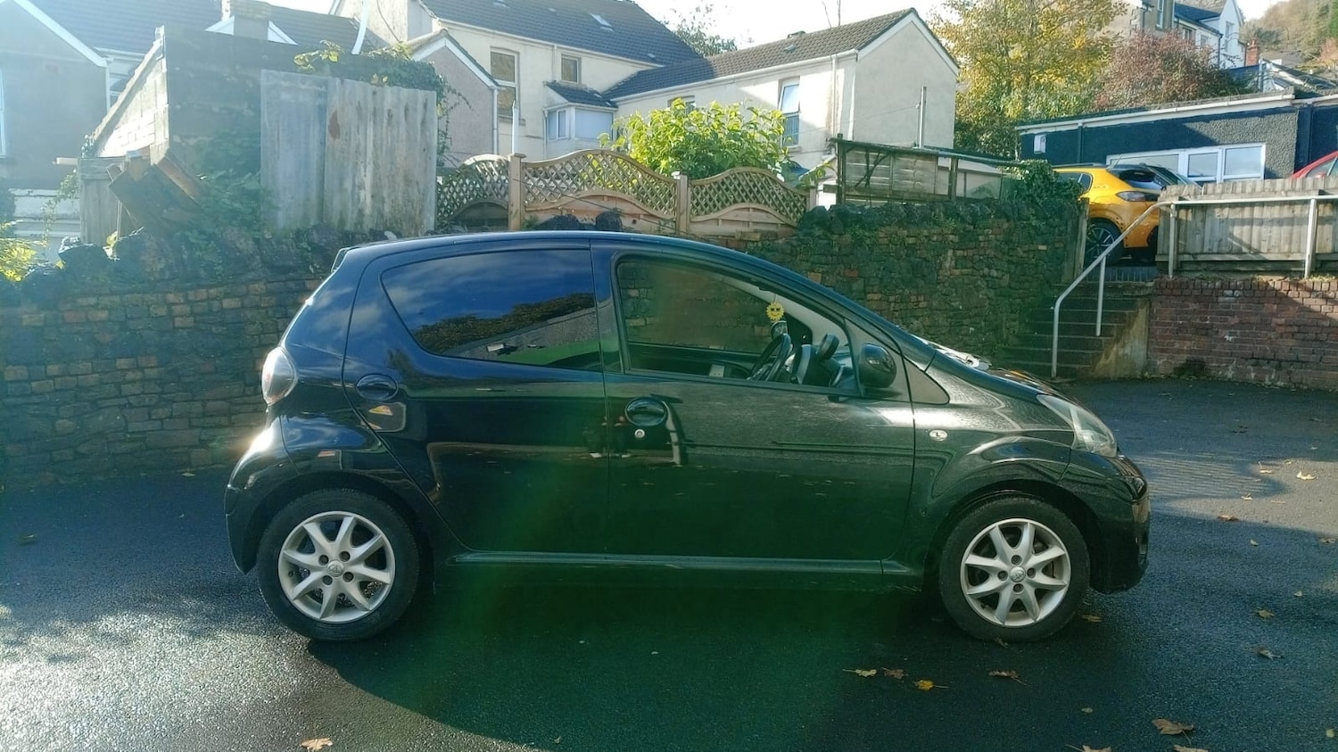 Used Toyota AYGO 2014 for sale - 76331142: Photo 2