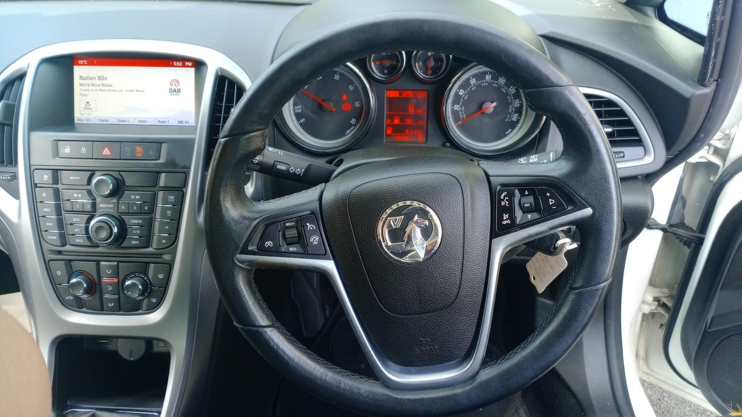 Used Vauxhall Astra 2015 for sale - 75603931: Photo 10