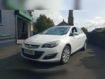 Used Vauxhall Astra 2015 for sale - 75603931: Photo