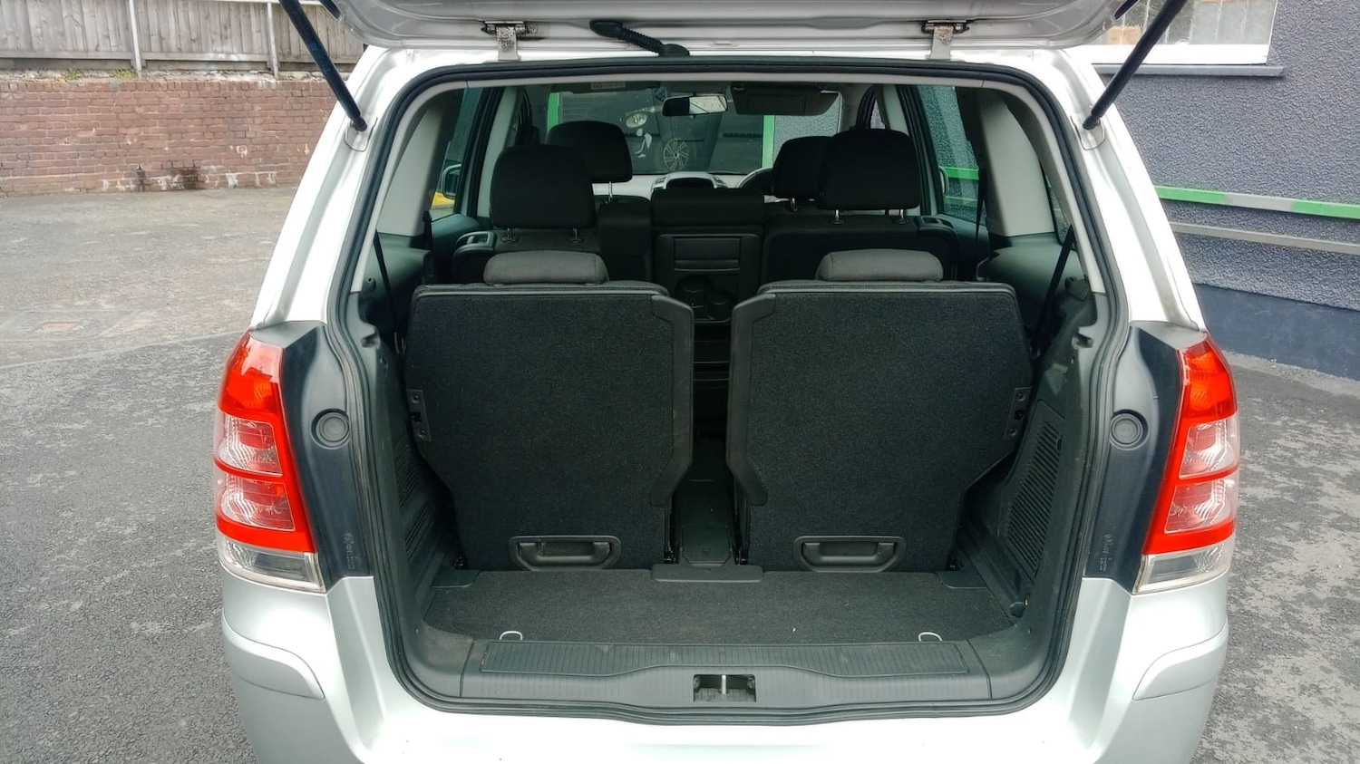 Used Vauxhall Zafira 2015 for sale - 76231385: Photo 11