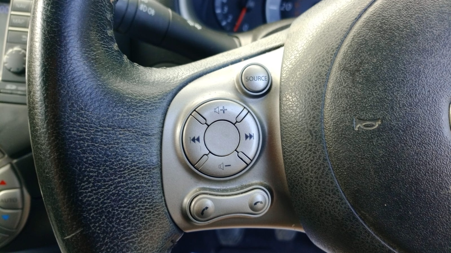 Used Nissan Micra 2013 for sale - 77591470: Photo 10