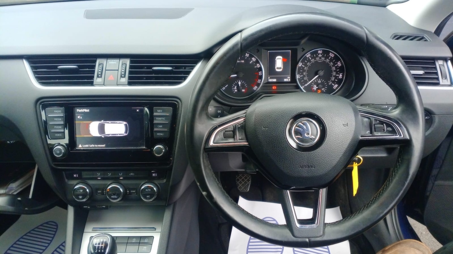 Used Skoda Octavia 2015 for sale - 77443720: Photo 11