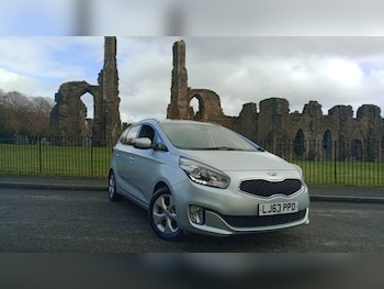 Used Kia Carens 2013 for sale - 78026338: Photo