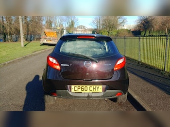 Used Mazda Mazda2 2010 for sale - 77240330: Photo