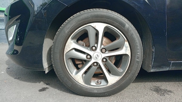 Used Hyundai i30 2015 for sale - 76103973: Photo 7