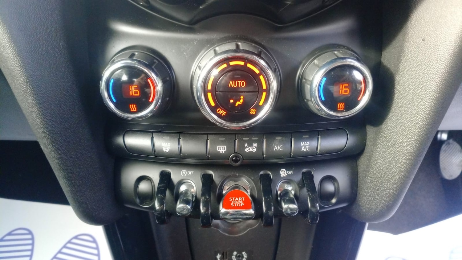 Used MINI Hatch 2014 for sale - 74503910: Photo 11