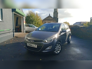 Used Hyundai i20 2014 for sale - 76286061: Photo