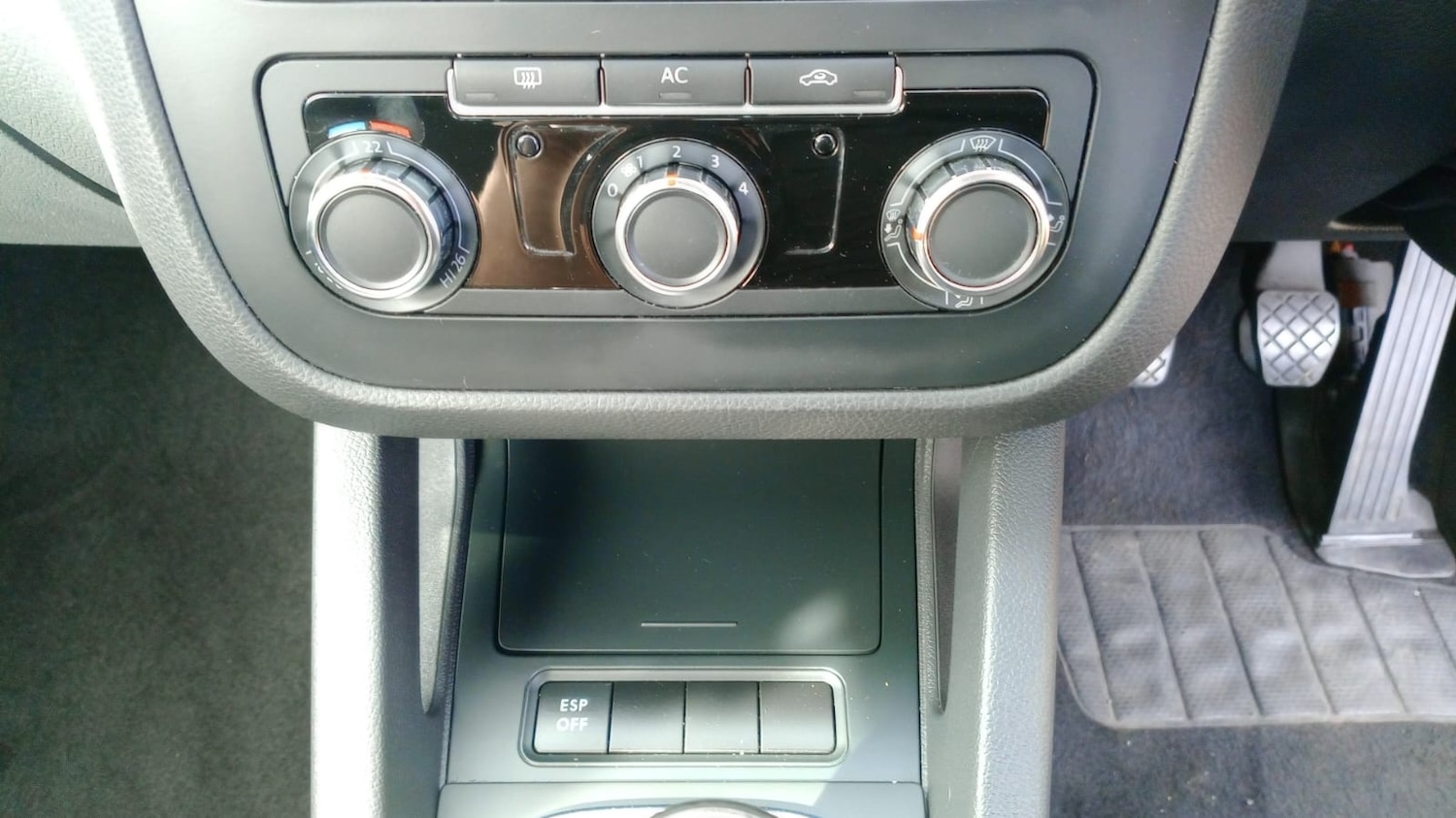 Used Volkswagen Jetta 2009 for sale - 74360225: Photo 14