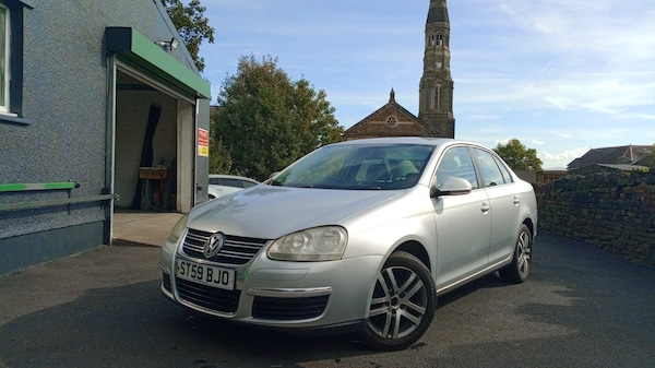 Used Volkswagen Jetta 2009 for sale - 74360225: Photo 1