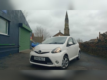 Used Toyota AYGO 2012 for sale - 77896203: Photo