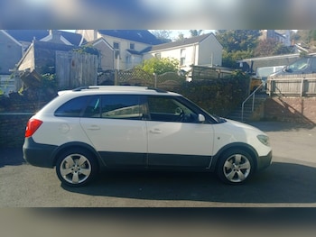 Used Skoda Fabia 2013 for sale - 76103743: Photo