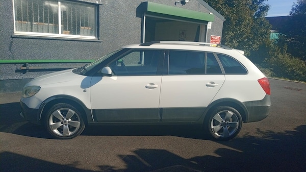 Used Skoda Fabia 2013 for sale - 76103743: Photo 5