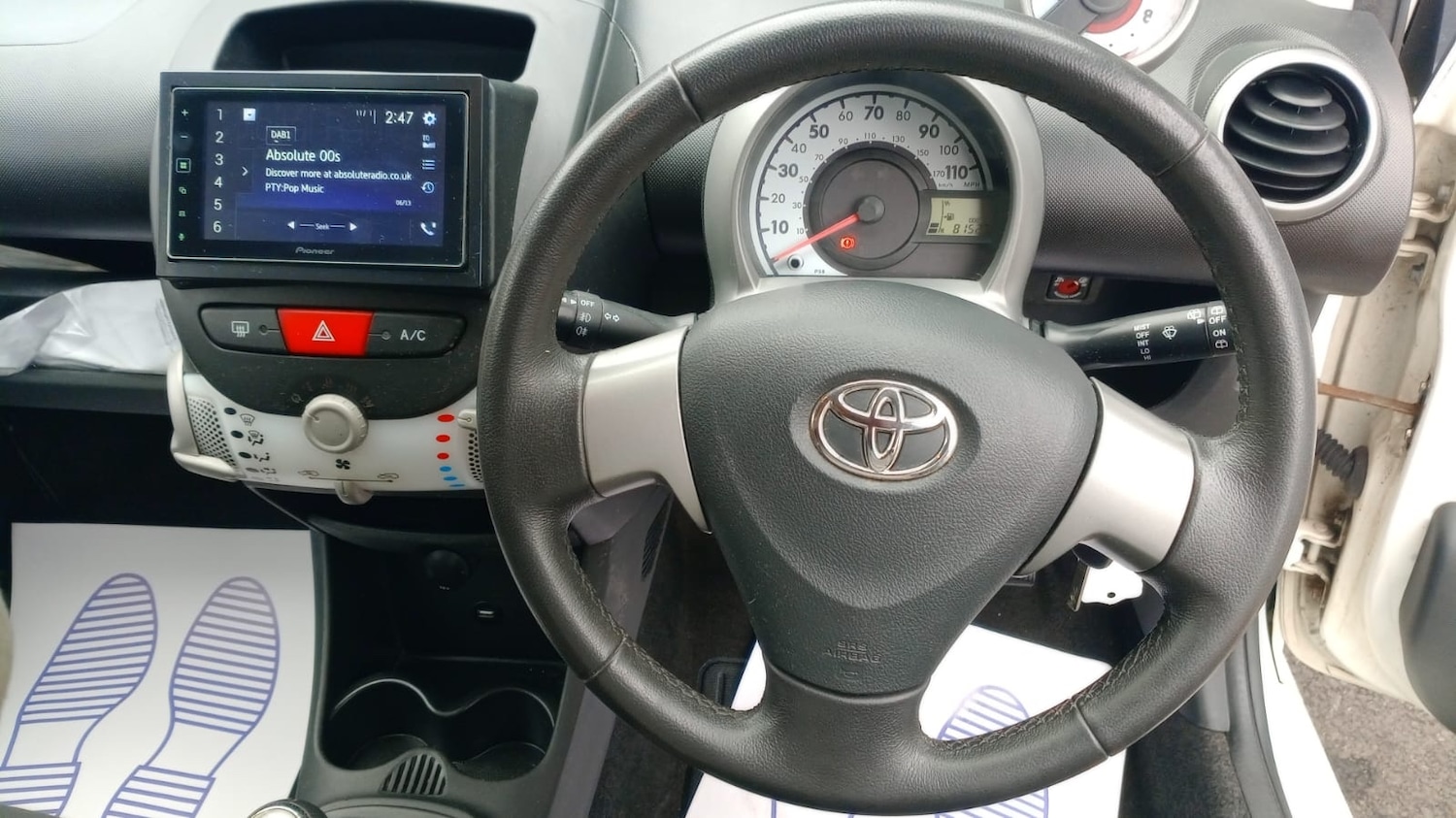 Used Toyota AYGO 2014 for sale - 76242625: Photo 11
