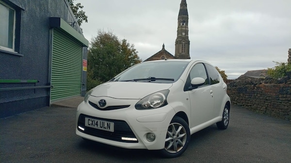 Used Toyota AYGO 2014 for sale - 76242625: Photo 1