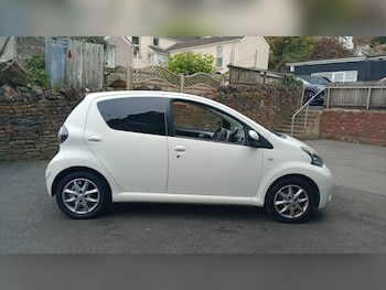 Used Toyota AYGO 2014 for sale - 76242625: Photo