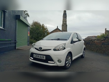 Used Toyota AYGO 2014 for sale - 76242625: Photo