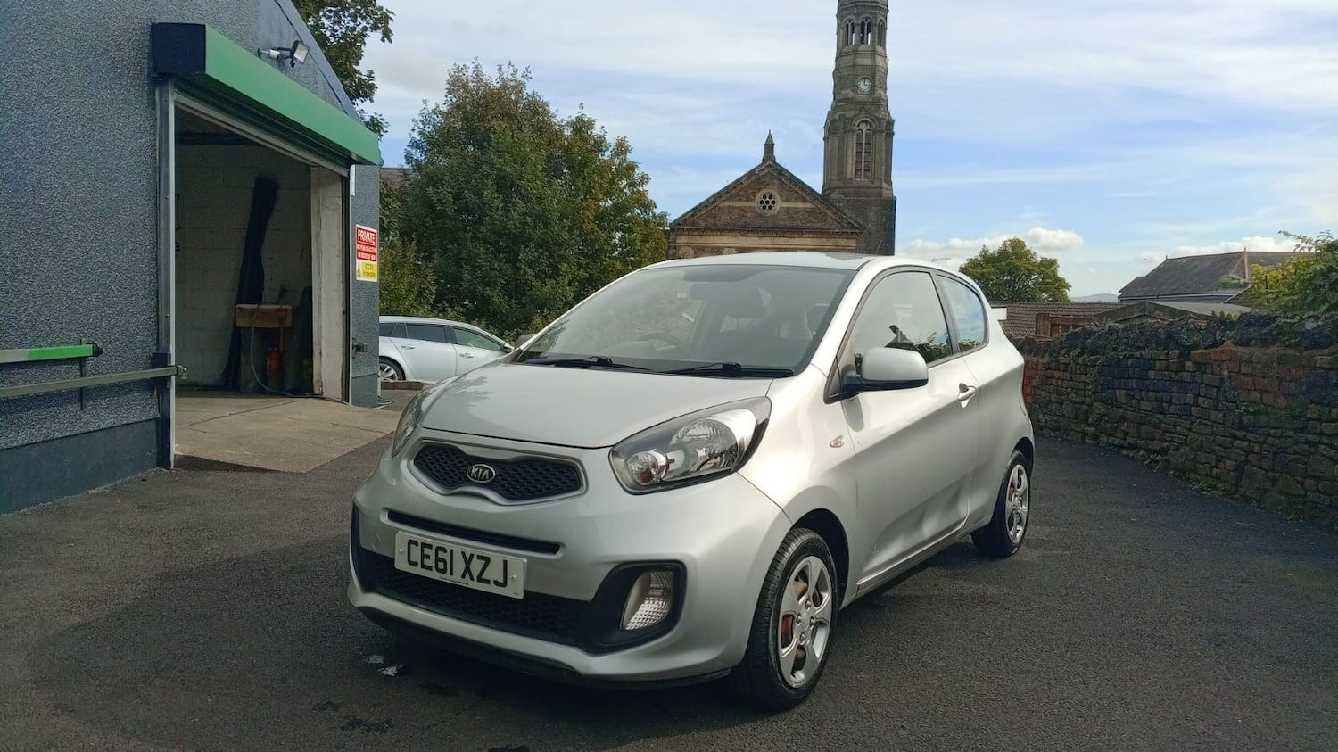 Used Kia Picanto 2011 for sale - 76101730: Photo 2