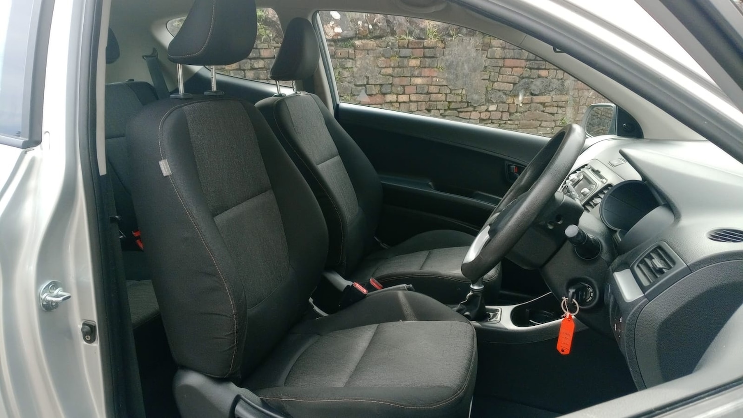 Used Kia Picanto 2011 for sale - 76101730: Photo 8