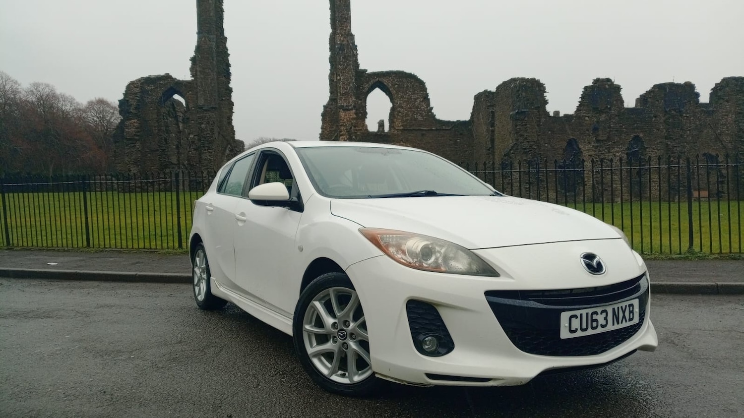 Used Mazda Mazda3 2013 for sale - 77136640: Photo 1