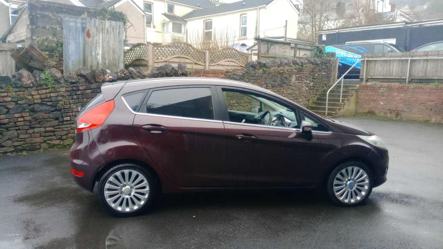Used Ford Fiesta 2009 for sale - 77730145: Photo 2