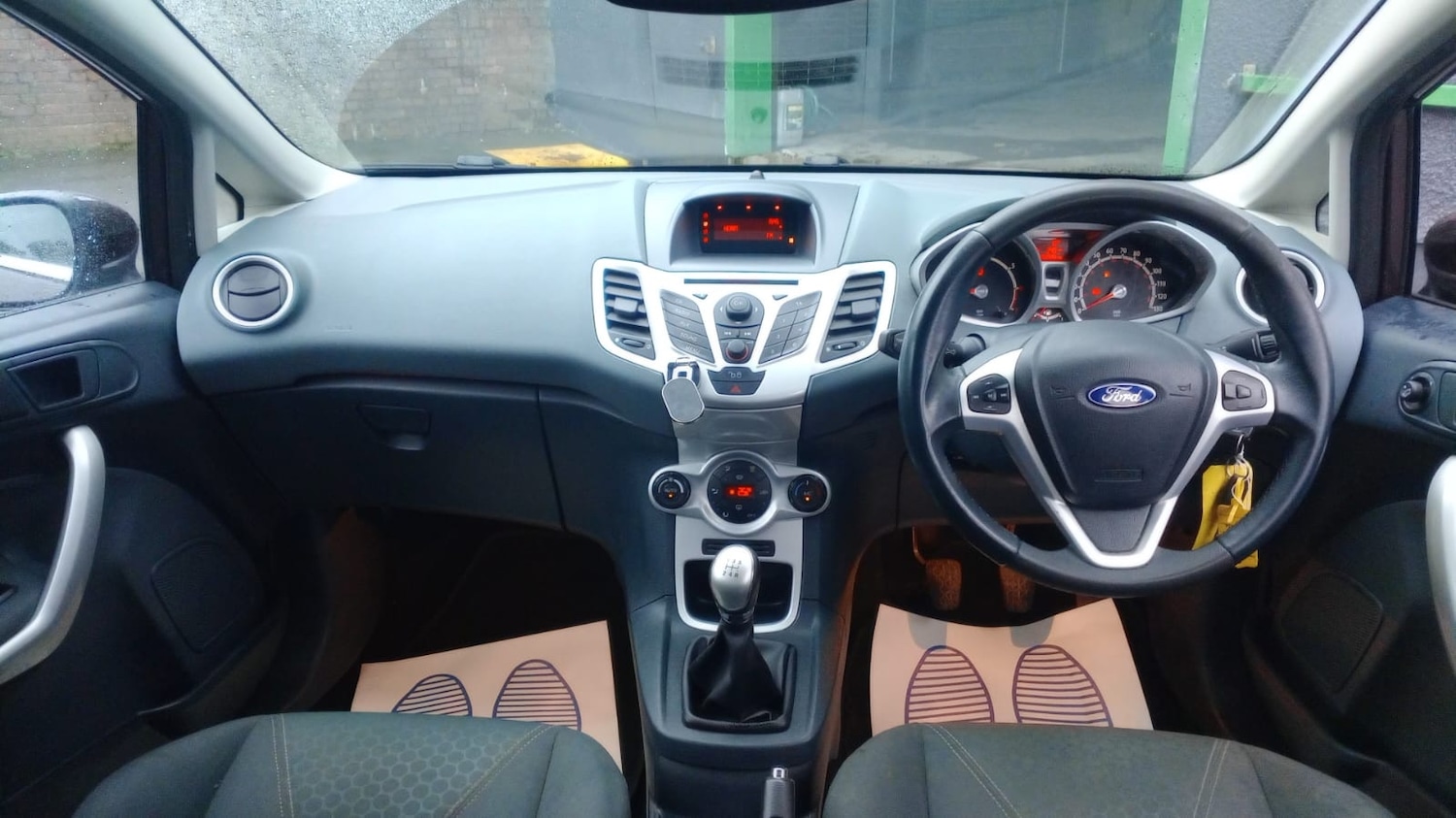 Used Ford Fiesta 2009 for sale - 77730145: Photo 8