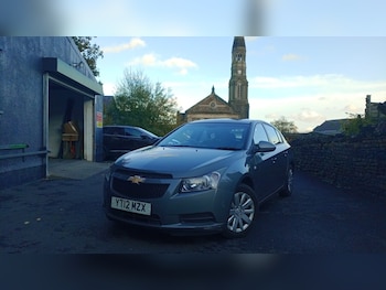2012 (12) - 1.6 LS 5dr *OCT 26 MOT*