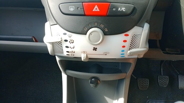 Used Citroen C1 2011 for sale - 75712172: Photo 14