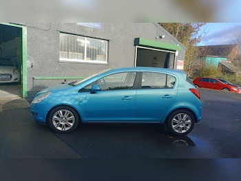 Used Vauxhall Corsa 2010 for sale - 76681987: Photo