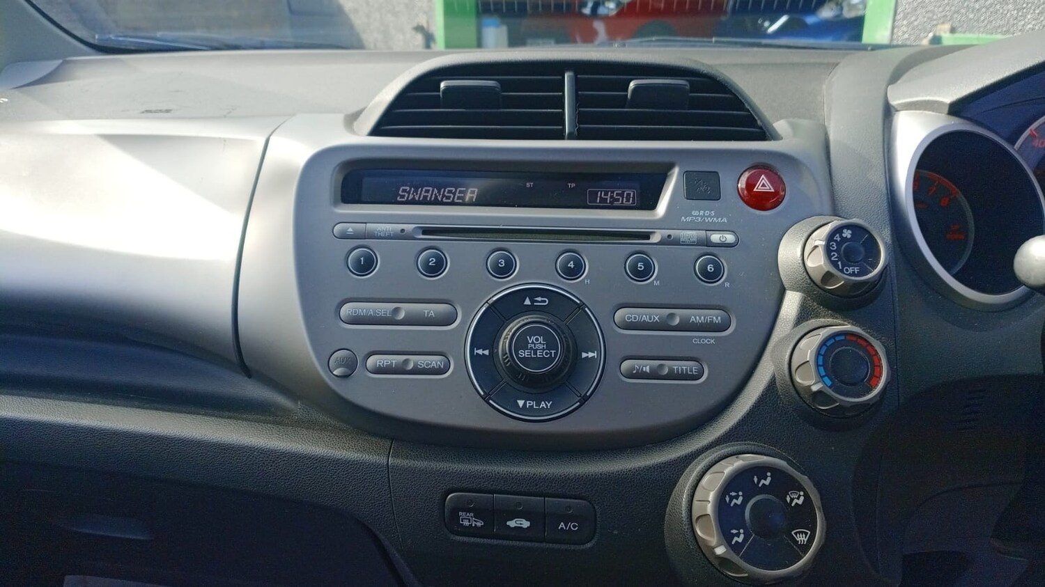 Used Honda Jazz 2010 for sale - 77579844: Photo 13