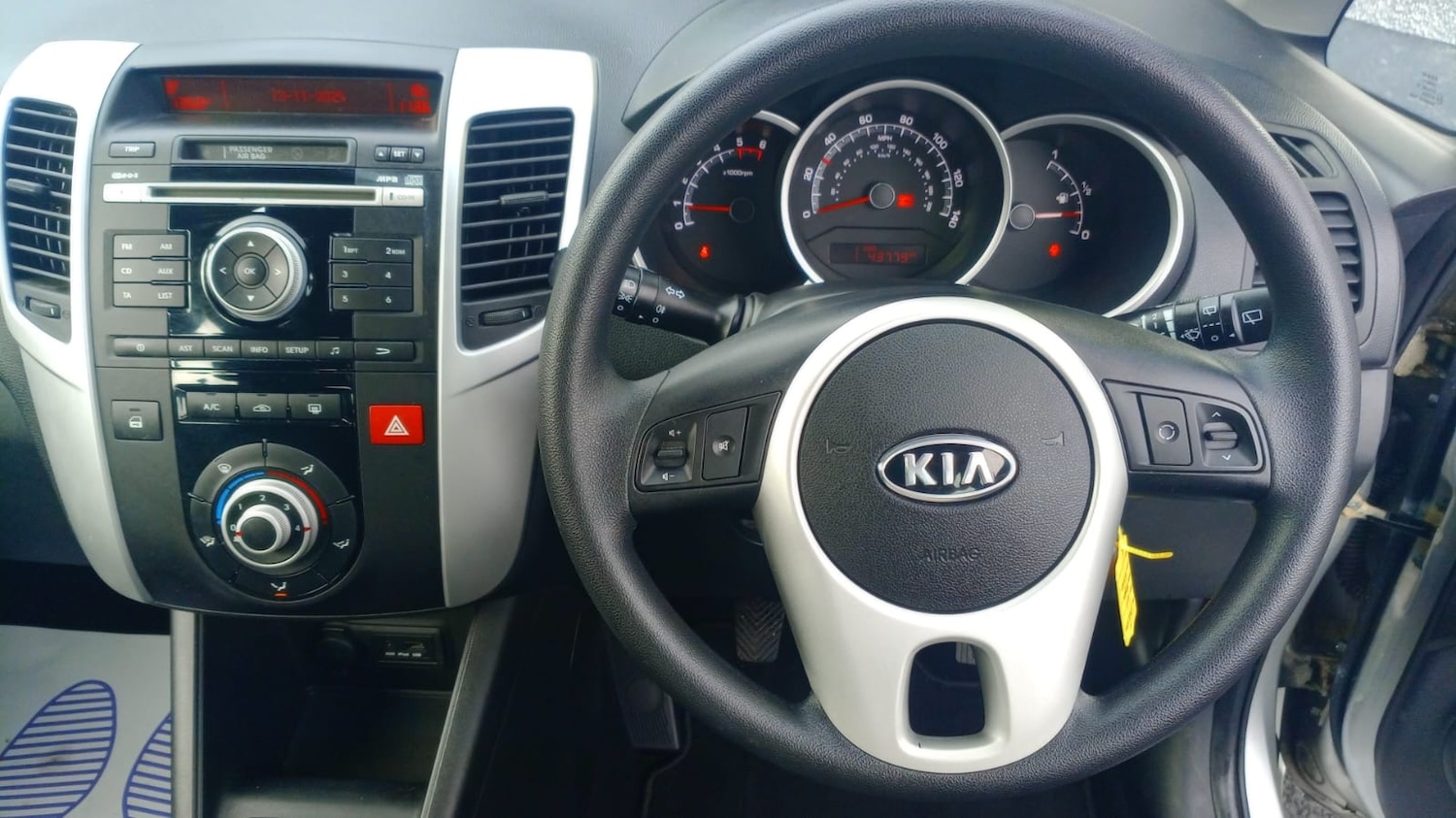 Used Kia Venga 2012 for sale - 76556689: Photo 10