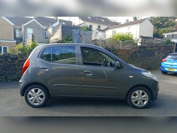 Used Hyundai i10 2013 for sale - 75713986: Photo