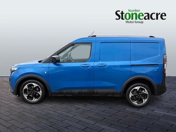 Used Ford Transit Courier 2024 for sale - 78842860: Photo
