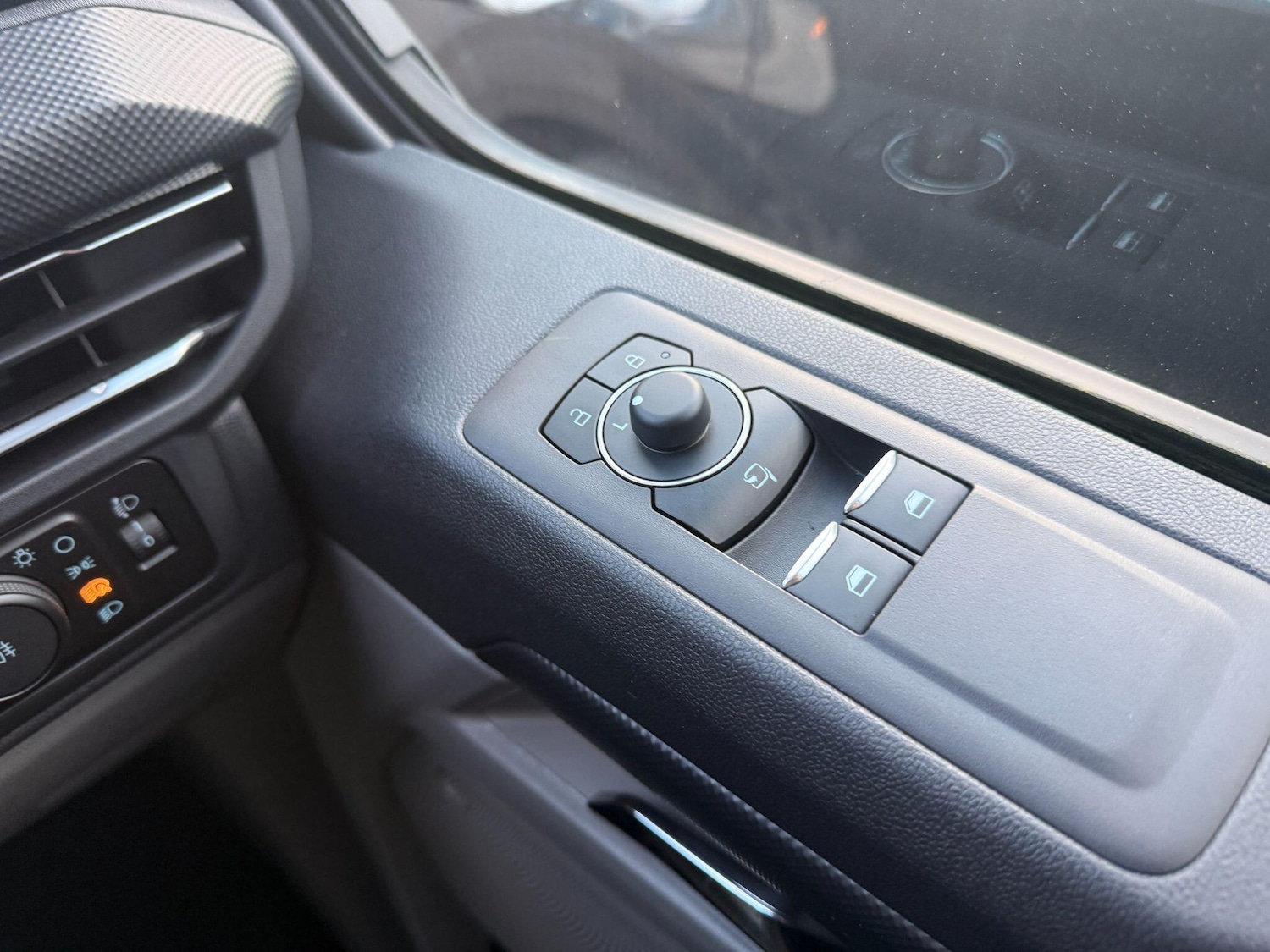 Used Ford Transit Custom 2025 for sale - 76964631: Photo 14