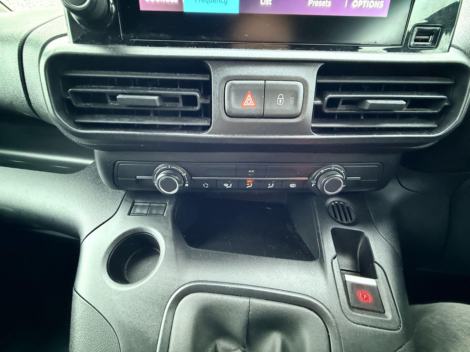 Used Citroen Berlingo 2023 for sale - 77710406: Photo 17