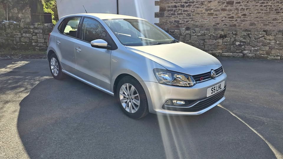 Used Volkswagen Polo 2015 for sale - 78042252: Photo 1