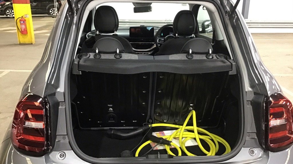 Used Fiat 500 2021 for sale - 77247906: Photo 9