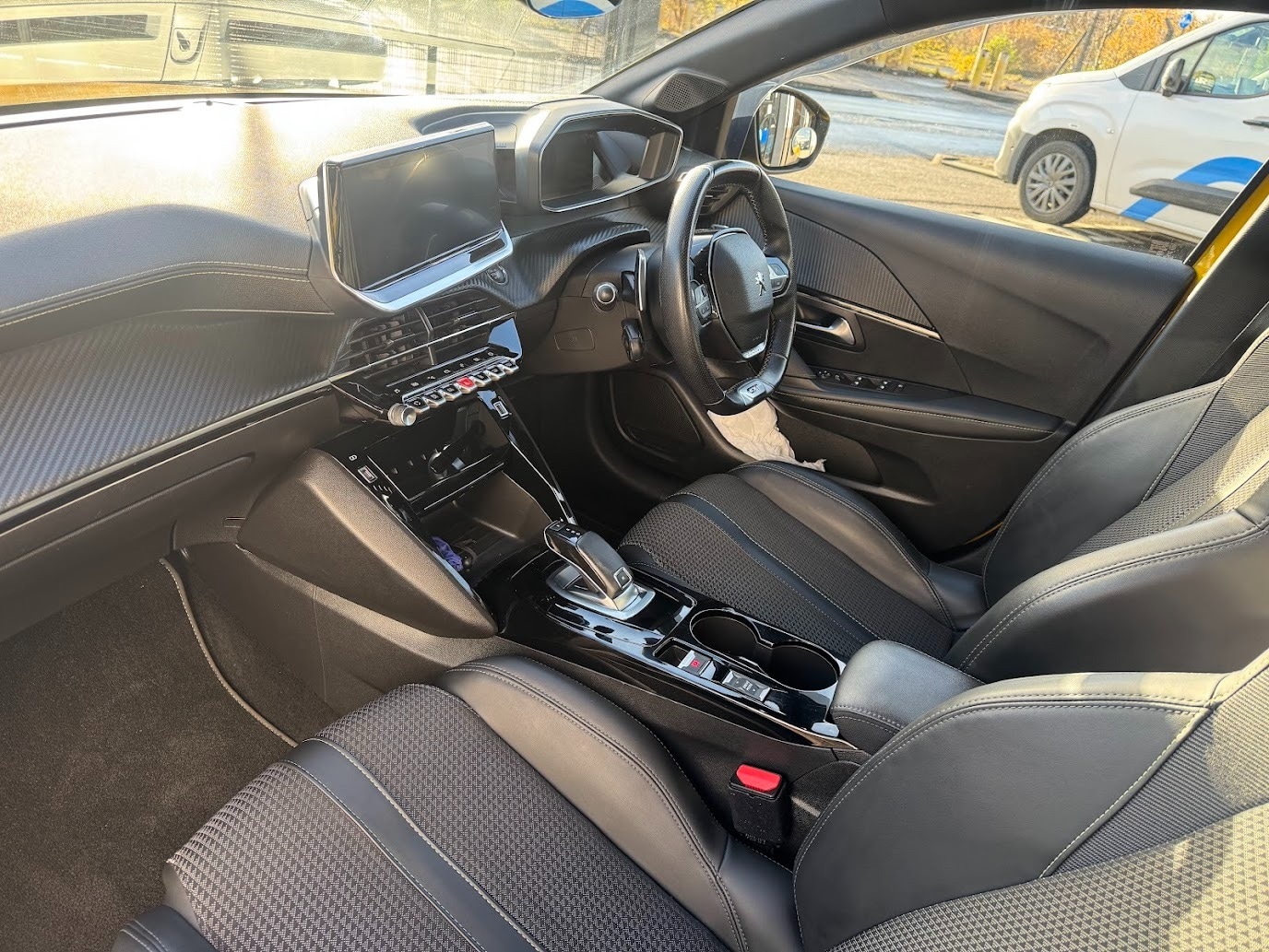 Used Peugeot 208 2020 for sale - 76780404: Photo 10