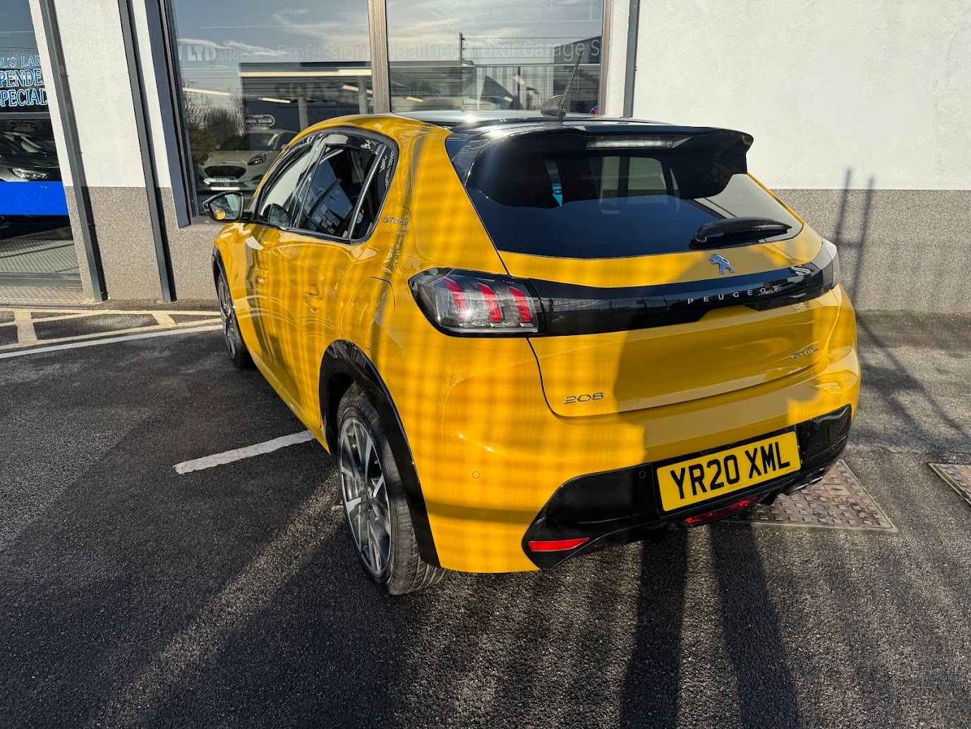 Used Peugeot 208 2020 for sale - 76780404: Photo 3