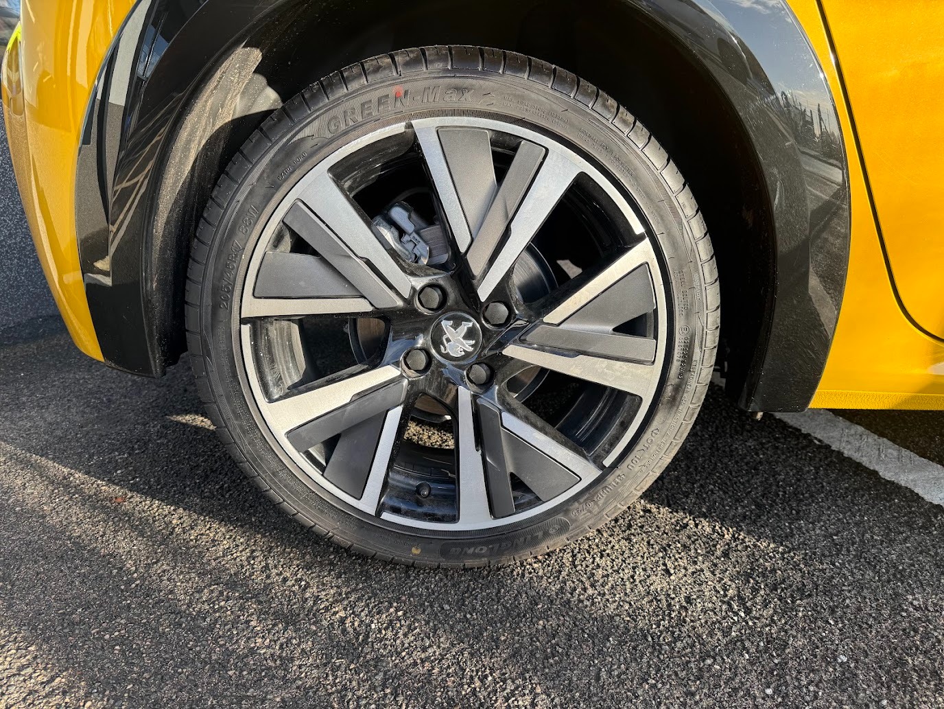 Used Peugeot 208 2020 for sale - 76780404: Photo 7