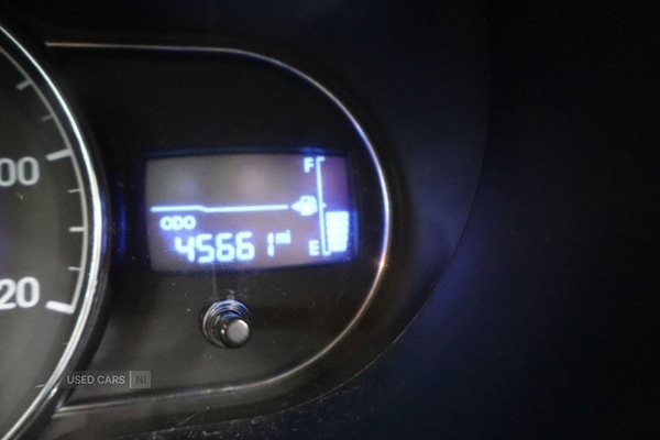 Used Hyundai i10 2013 for sale - 77144880: Photo 31