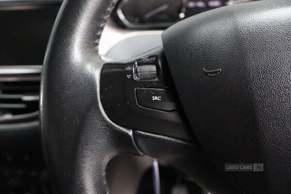 Used Peugeot 2008 2015 for sale - 75450734: Photo 34
