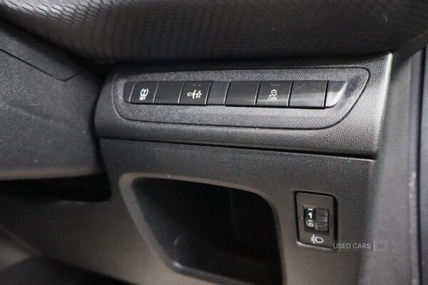 Used Peugeot 2008 2015 for sale - 75450734: Photo 35
