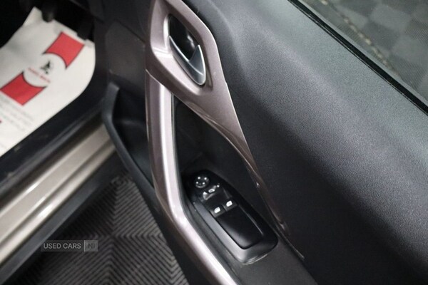 Used Peugeot 2008 2015 for sale - 75450734: Photo 45