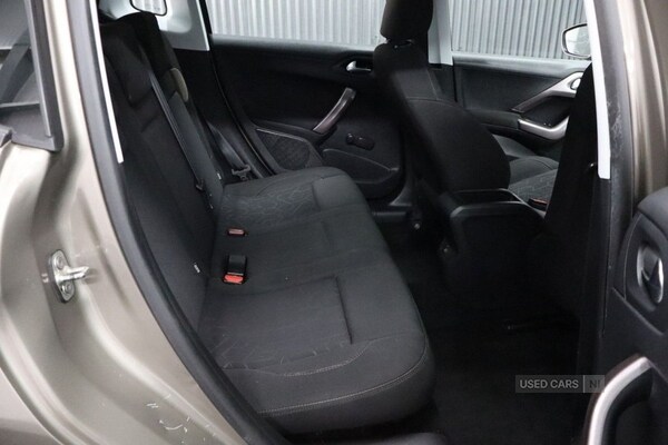 Used Peugeot 2008 2015 for sale - 75450734: Photo 47
