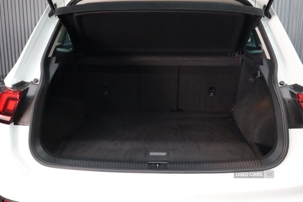 Used Volkswagen Tiguan 2016 for sale - 76887850: Photo 21