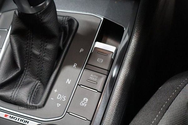 Used Volkswagen Tiguan 2016 for sale - 76887850: Photo 41